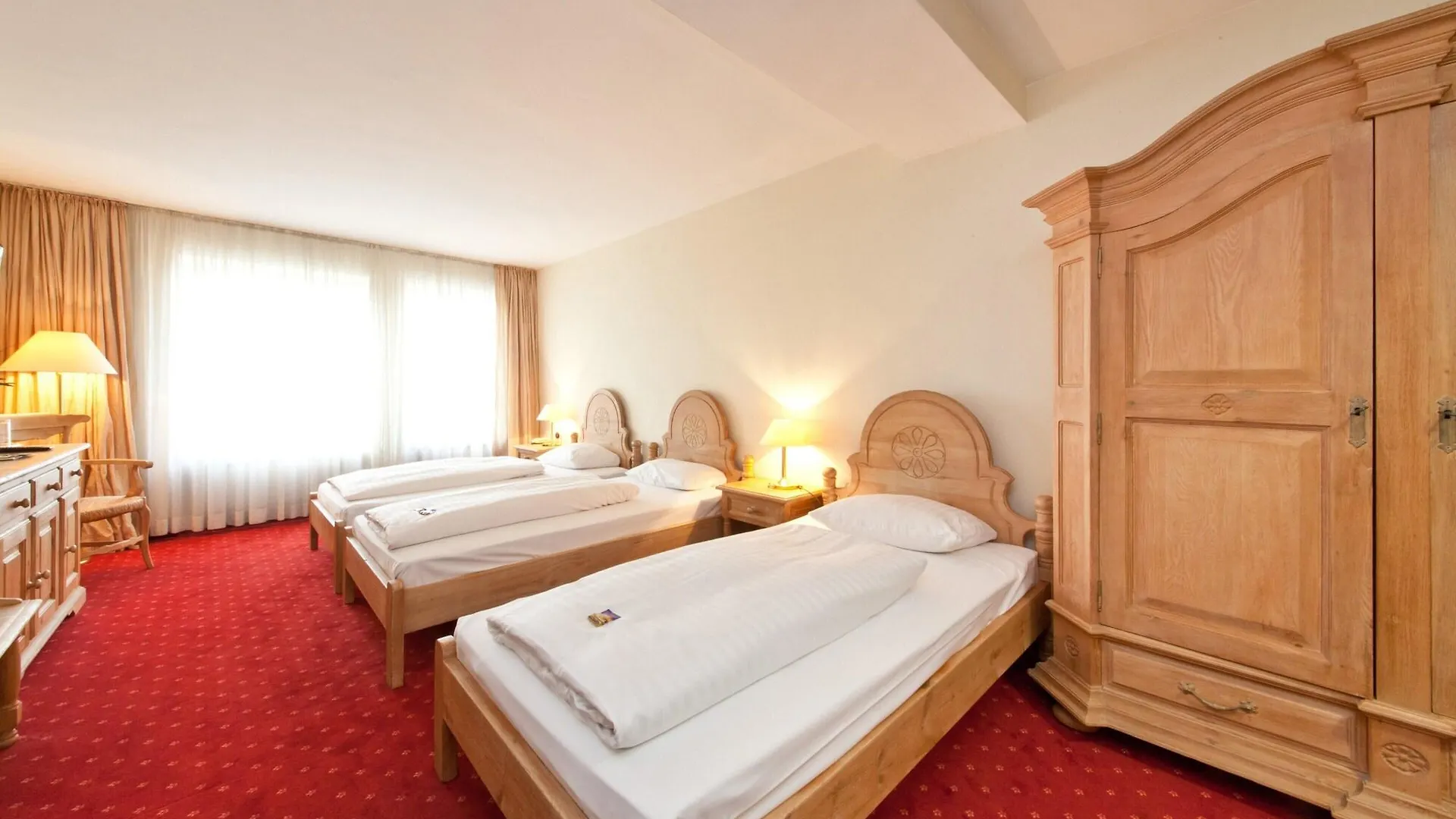 Hotel Madison Дюссельдорф