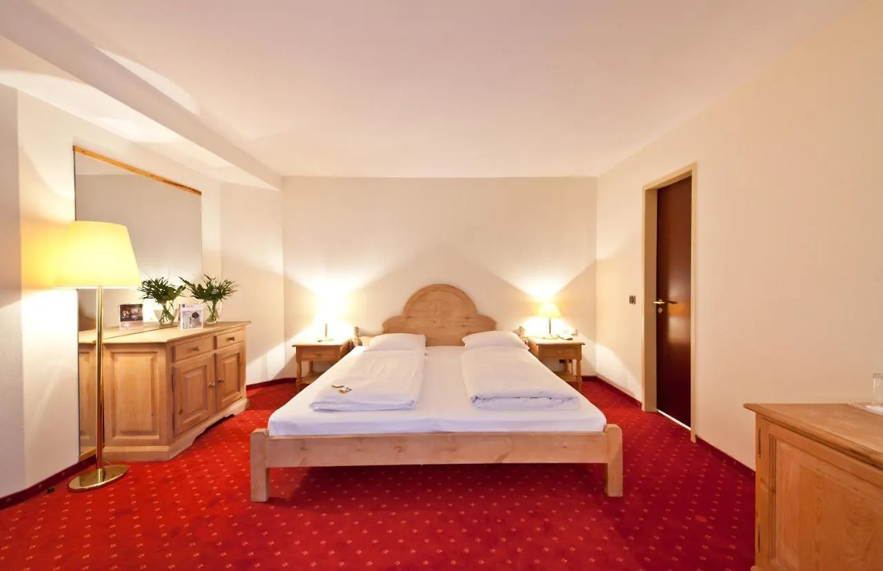 Hotel Madison Дюссельдорф 4*,