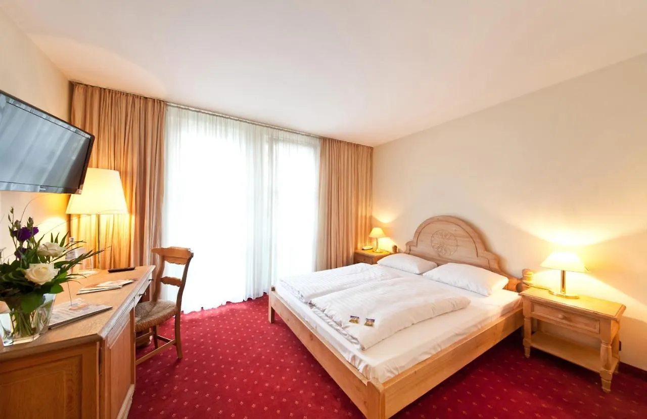 Hotel Madison Дюссельдорф